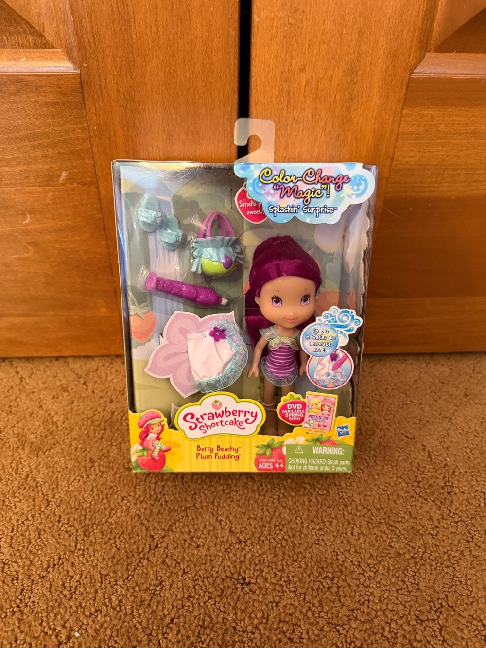 Hasbro Strawberry Shortcake Beachy Berry Plum Pudding Doll NIB